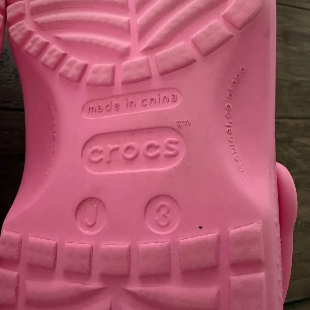 Crocs Classic Clog‎ Bubblegum Pink Kids Junior Size J3 Slip On Water Shoes